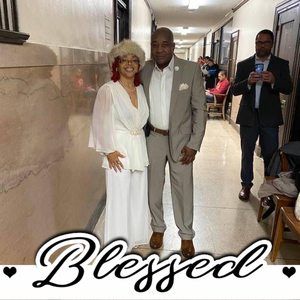 Meet your Posher, Cynthia